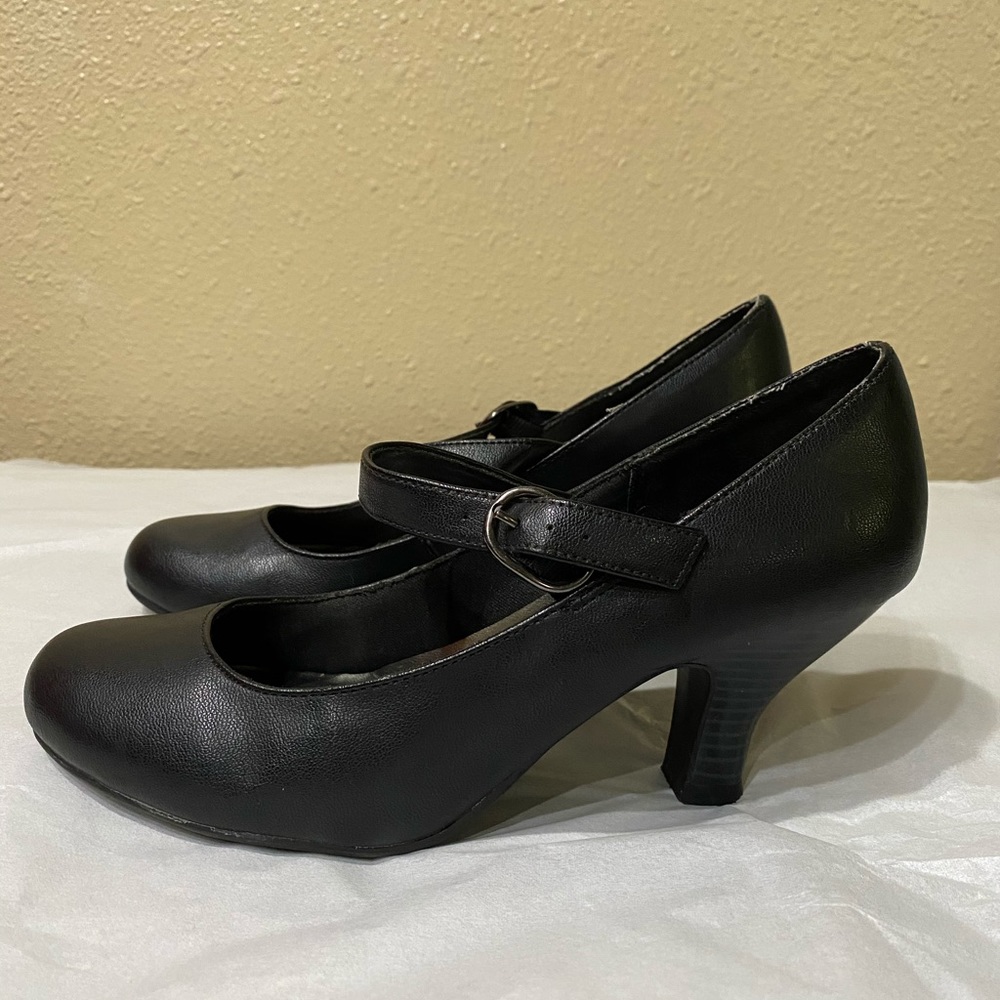 Women Black Heel Shoes